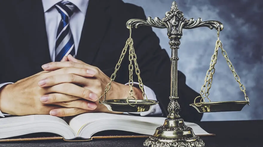 ライセンス違反は管理ツールを使って防ごう